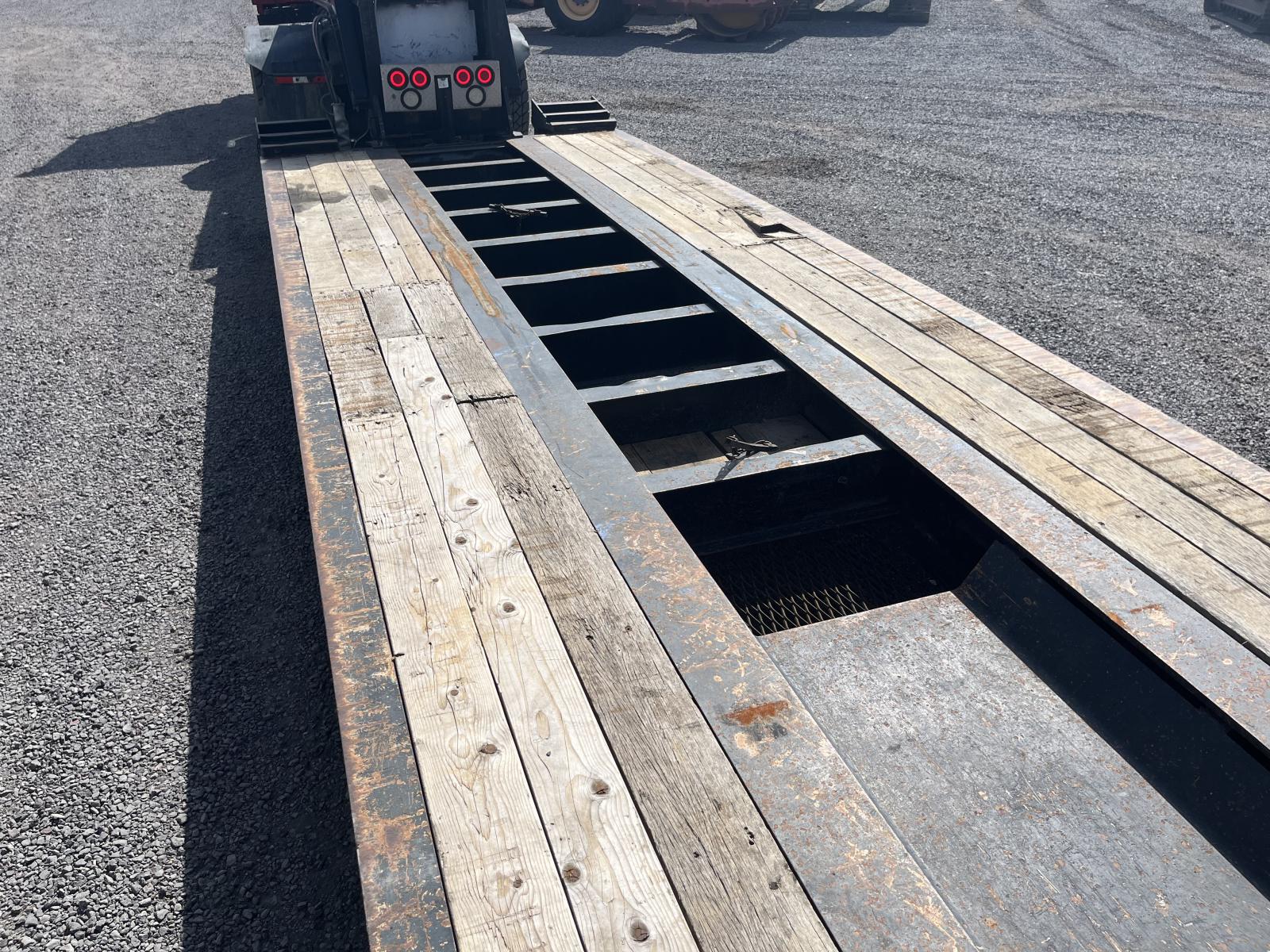 ./imagenes/INVOICE/2019/17956/TALBERT DE 60 TONELADAS (4).JPG